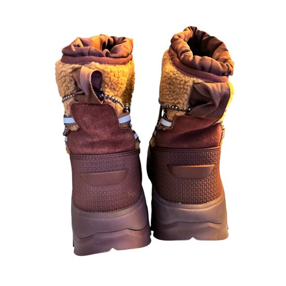 Hunter Wanderer Faux Shearling Waterproof Snow Boots 8 Mawson Creek/Muted Berry - Picture 4 of 6